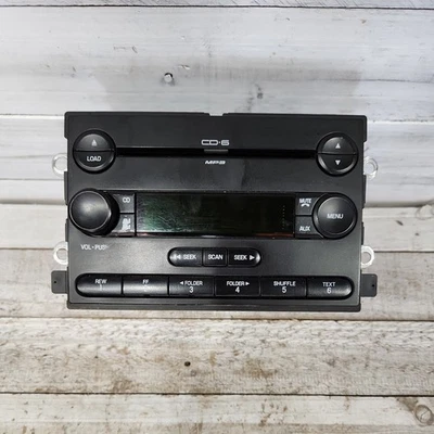 Ford Five Hundred Montego AM FM 2006-2007 6 CD radio con entrada auxiliar 6G1T-18C815-BB Foto 1 de 4