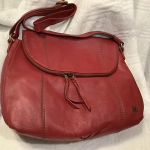 The Sak Deena II Saddlebag Cherry Leather Fold-Over Shoulder Bag 106332 $159 - Picture 1 of 7