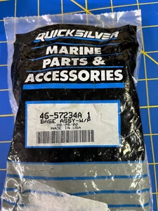 Mercury Water Pump Base Assembly 46-57234A1 NEW OEM NOS - Bild 1 von 6