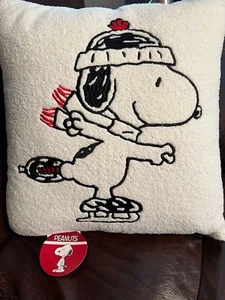 NEW! PEANUTS ICE SKATING Snoopy  18 X 18 Sherpa Throw Pillow NEW Winter - Picture 1 of 2