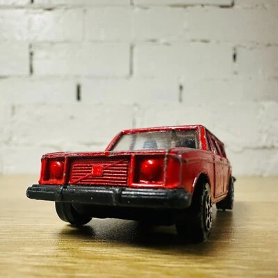 Volvo 246 DL Station Wagon Red Opening Boot Corgi Juniors Diecast Model Car - Image 1 of 4