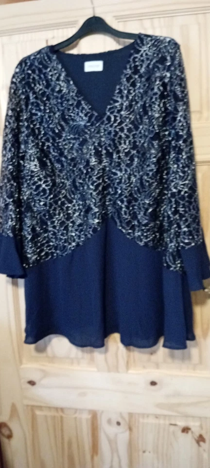 Stunning Navy And Silver Party Tunic Top Size 18 - Image 1 of 1