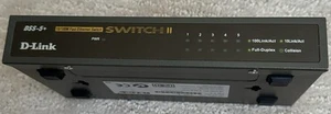 D-Link DSS-5+ 5 Port Mini Ethernet Switch II 10/100 Fast Ethernet Switch - Picture 1 of 6