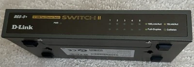 D-Link DSS-5+ 5 Port Mini Ethernet Switch II 10/100 Fast Ethernet Switch - Image 1 of 4