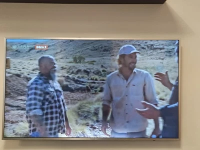 Samsung smart internet TV UHD 4K Flat Smart 49'' - Immagine 1 di 4