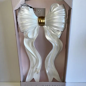 NEW Giant Wall CERAMIC WHITE BOW Gold Room Decor Pearl VIRAL vhtf 12 x 24 - Picture 1 of 3