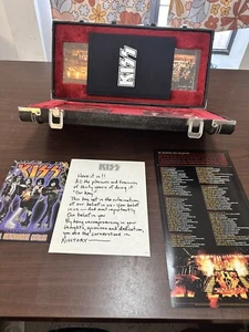 Kiss Definitive Collection - 5 CD Guitar Case Deluxe Edition Box Set Sealed CDs - Picture 1 of 6