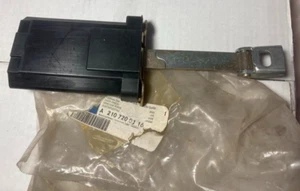 NEW Mercedes Benz W210 W202 Door Check Front 2107200116 E320 E430 E420 C320 - Bild 1 von 6