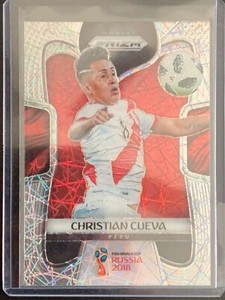 2018 Panini Prizm World Cup Christian Cueva #295 Laxer Refractor Peru