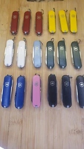 Victorinox Classic SD Mini Swiss Army Pocket Knife Assrtd Colors Pre-Owned 58mm - Picture 1 of 178