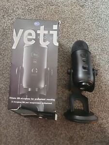 Blue Yeti USB Microphone - Blackout. See Description * UNTESTED*