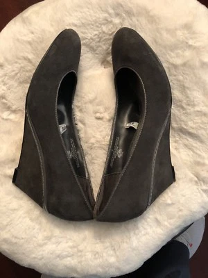 Womens Size 10 Merona Gray Suede Like Material Wedges.  Worn Once.  - Image 1 of 4