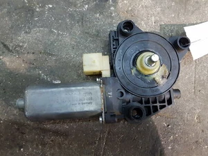 MOTORINO ALZACRISTALLO POST. SX. MERCEDES CLASSE C (00-07) SW BOSCH 013082200B - Picture 1 of 2
