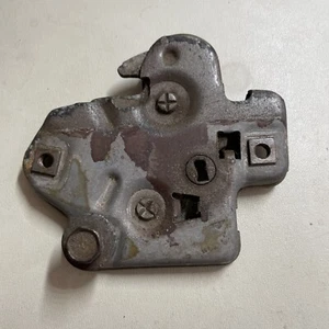 CAMARO FIREBIRD GM Original USED LOWER TRUNK LATCH PONTIAC CHEVROLET - Picture 1 of 2