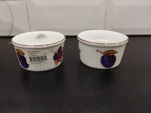 Royal worcester evesham Pattern gold ramekins X 2 - Picture 1 of 2