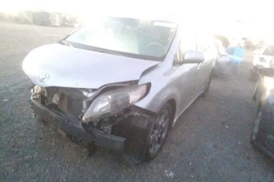 Toyota Sienna 2014 transmisión automática fabricante de equipos originales 122 k millas (LKQ ~ 437612269) Foto 1 de 4