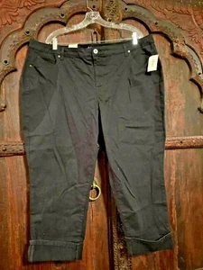 style&co Womens Plus 22W Deep Black Mid Rise Wide Leg Cropped Capri Pants nwts - Picture 1 of 10