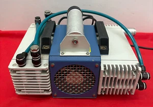 VACUUBRAND MD-4T MEMBRAN VAKUUMPUMPE 110-115V 40UF NOM 1500-1800 - Bild 1 von 9