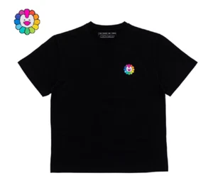 MAGLIETTE NEWJEANS x Murakami BUNNIES CAMP 2024 Tokyo Dome + pista - Foto 1 di 9