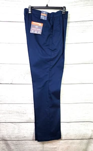 NWT ST. JOHN'S BAY MEN'S UNIVERSAL EASY CARE PLEATED CLASSIC FIT PANTS - Picture 1 of 8