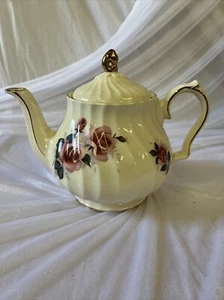 VTG Sadler England cream white pink roses swirl porcelain teapot numbered - Picture 1 of 3