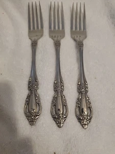 Oneida Raphael Set of 3 Distinction Deluxe Stainless Dinner Forks 7" - Picture 1 of 4