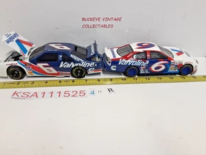 Mark Martin #6 Thunderbird 1:24 Bank & #6 Taurus Valvoline Rennwagen..LESEN - Bild 1 von 20