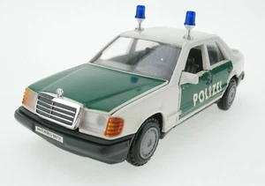 CURSOR 1084 Mercedes-Benz 200-300 E D POLIZEI 1:35 Modellauto Auto W124 E-Klasse - Picture 1 of 6