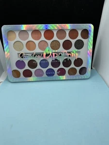 KleanColor Eye Shadow Graffiti Painted Palette  - Picture 1 of 3