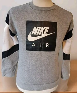NIKE AIR - Long Sleeve / Crew Neck Performance sports Jumper. Children's large - Picture 1 of 8