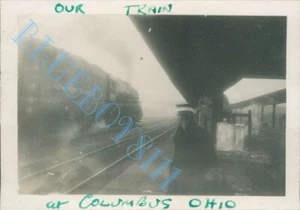 Columbus Ohio Zug im Bahnhof 1945 Originalfoto 3,25 x 2,25 cm  - Bild 1 von 3