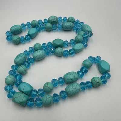 Collar de cuentas de vidrio Howlite azul turquesa grueso declaración boho sin cierre Foto 1 de 4