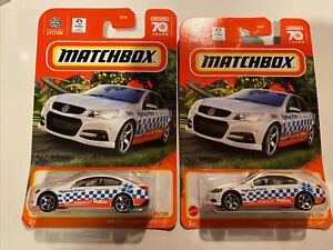 Matchbox 70 ans Holden VF Commodore SSV Highway Patrol Police (lot de 2)