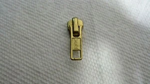 One #5u Brass Slider YKK for Metal Zipper New - Picture 1 of 3