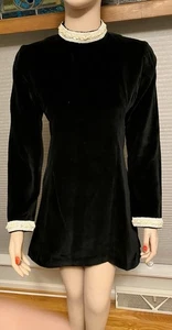 Vtg 60s Vtg Black Velveteen Mini Dress Hand Tailored 36” Bust - Picture 1 of 9