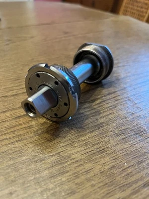 (1B) Shimano DuraAce NJS Bottom Bracket BB-7500 - 112 mm - English thread - Image 1 of 4