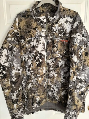 Sitka Celcius Midi Jacket Optifade Elevated II Men’s Size XL . - Image 1 of 4