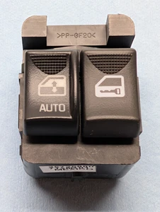 NEW OE 2003-2007 GMC SAVANA CHEVROLET EXPRESS MASTER POWER WINDOW SWITCH - Picture 1 of 7