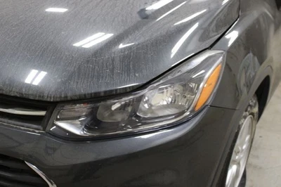 Reflector de faros izquierdo conductor compatible con 17-22 TRAX 2935479 Foto 1 de 4