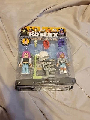 Brookhaven: волосы и ногти, 3» фигурки с виртуальным товаром, коллекция Roblox - Изображение 1 из 2