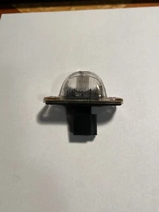 VW Golf 2 Orginal HELLA Kennzeichenleuchte 22855R4 VW 191943021 - Bild 1 von 4
