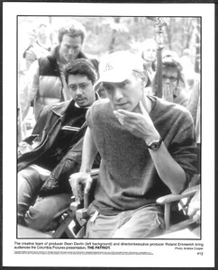 The Patriot Director Roland Emmerich foto promozionale originale sul set - Foto 1 di 1
