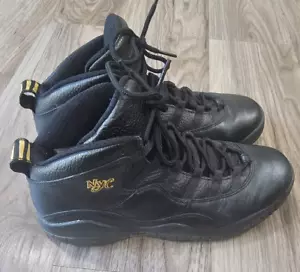 NIKE Air Jordan 10 Retro NYC New York City Zapatos Juveniles Talla 6y 310806 012 Negro - Imagen 1 de 5