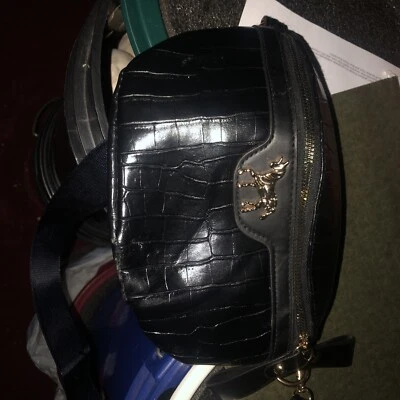 Lee Wolfe Handbag  Foto 1 de 3