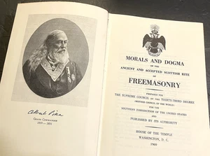 MORAL Y DOGMA ANTIGUO Y ACEPTADO RITO DE MASONERÍA 1969 MASÓNICO HC - Imagen 1 de 8
