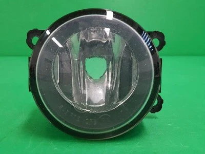 2012 Renault Fluence New SM3 RE Left Fog Light 8200074008 - Image 1 of 4
