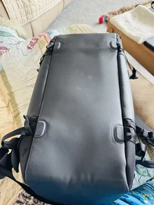 VVGC Large Padded Black Backpack By Incase - Picture 1 of 10