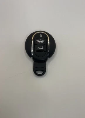 2020 MINI COOPER COUNTRYMAN F60 KEYLESS REMOTE KEY FOB ! - Image 1 of 4