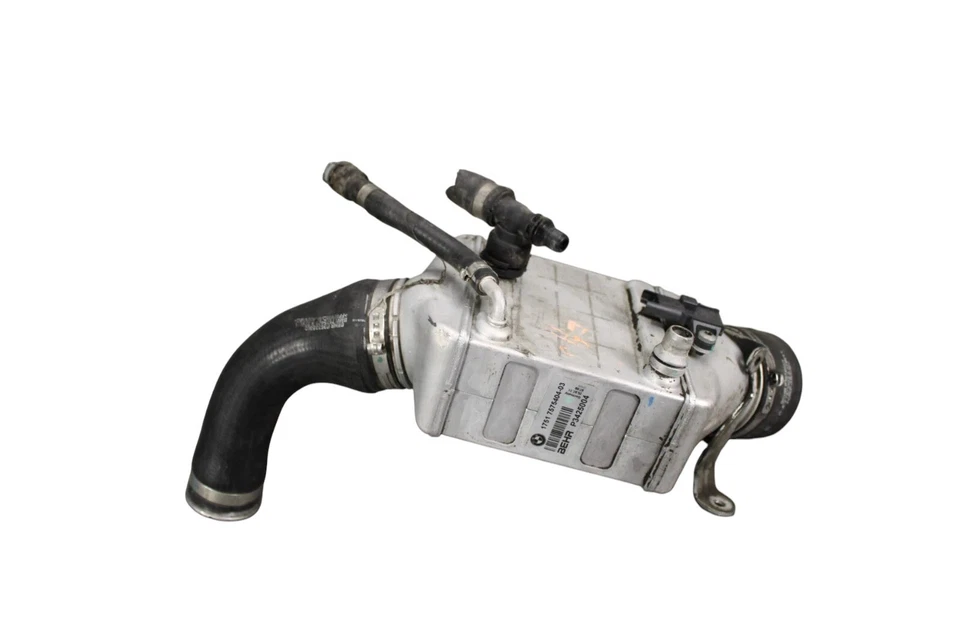 Intercooler turbocompresor lado derecho BMW 328i 335i 09-16 17517575404 OEM Foto 1 de 4