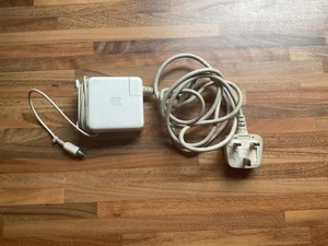 Apple A1021 65W Genuine Power Charger IBook PowerBook G4 - Afbeelding 1 van 2